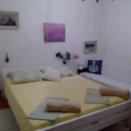 Apartments Ana - Private Parking Crikvenica Extérieur photo