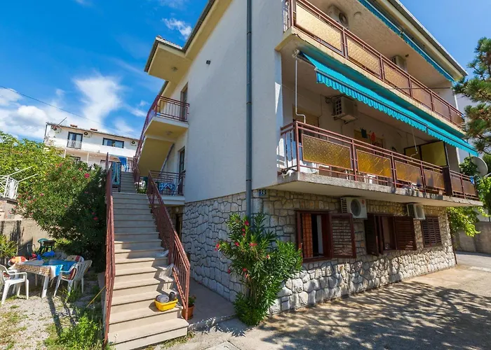 Apartments Ana - Private Parking