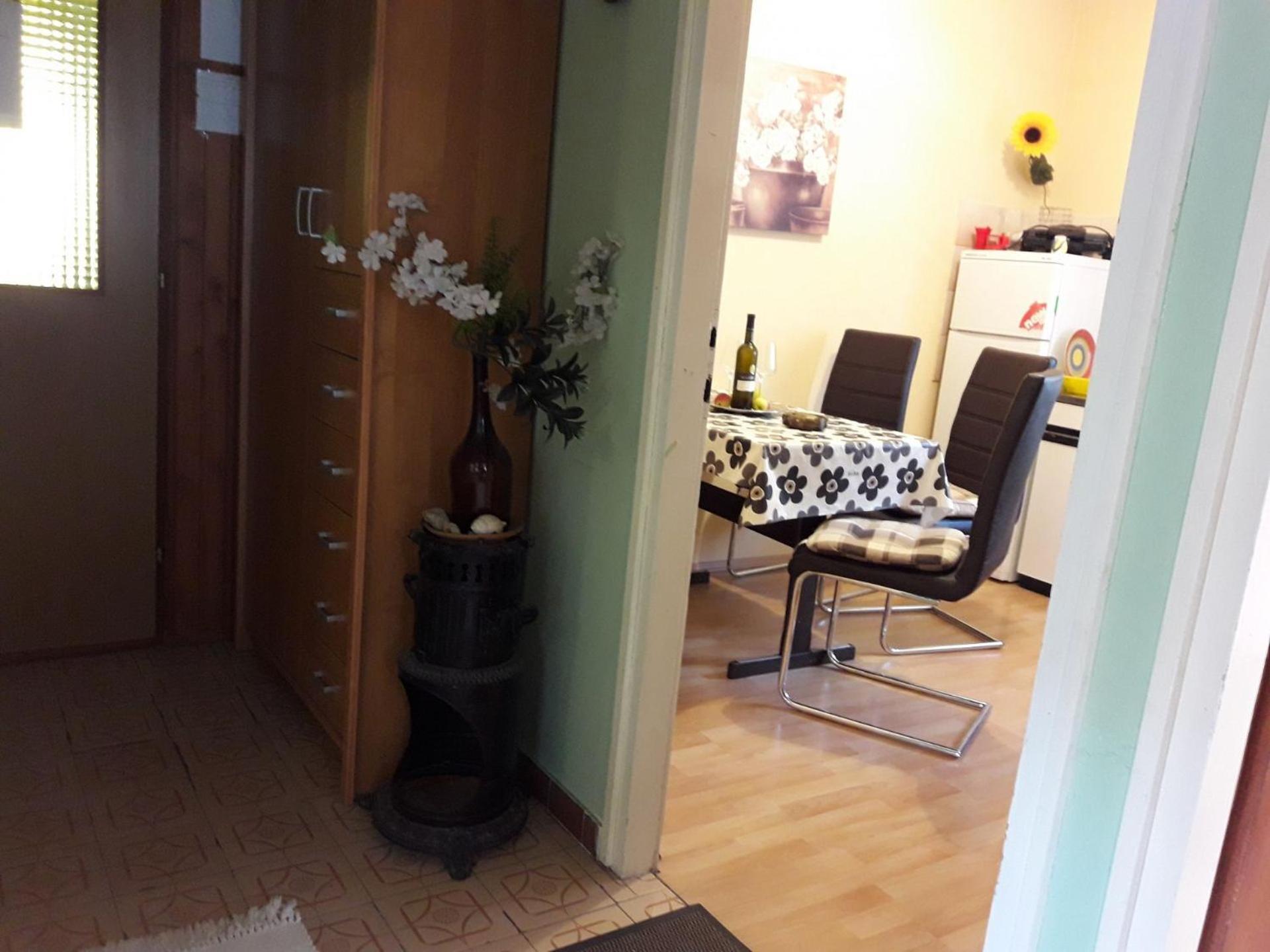 Ana - Private Parking Apartment *